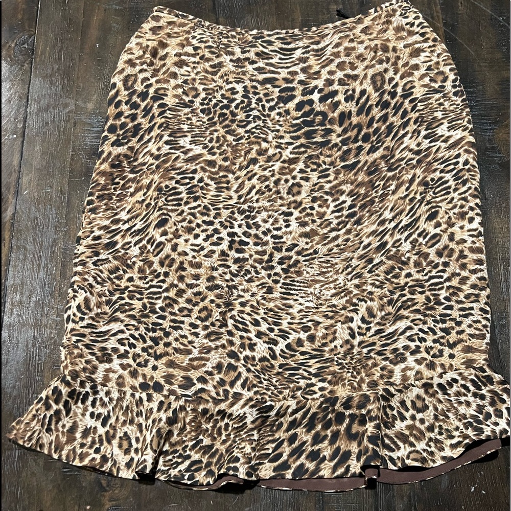 Le Suit Leopard Skirt